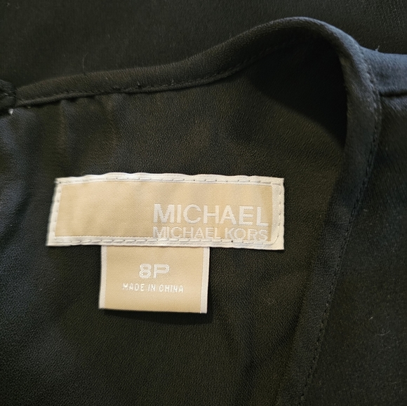 Michael Kors women's black ruffle front tank top size 8P - Picture 11 of 13